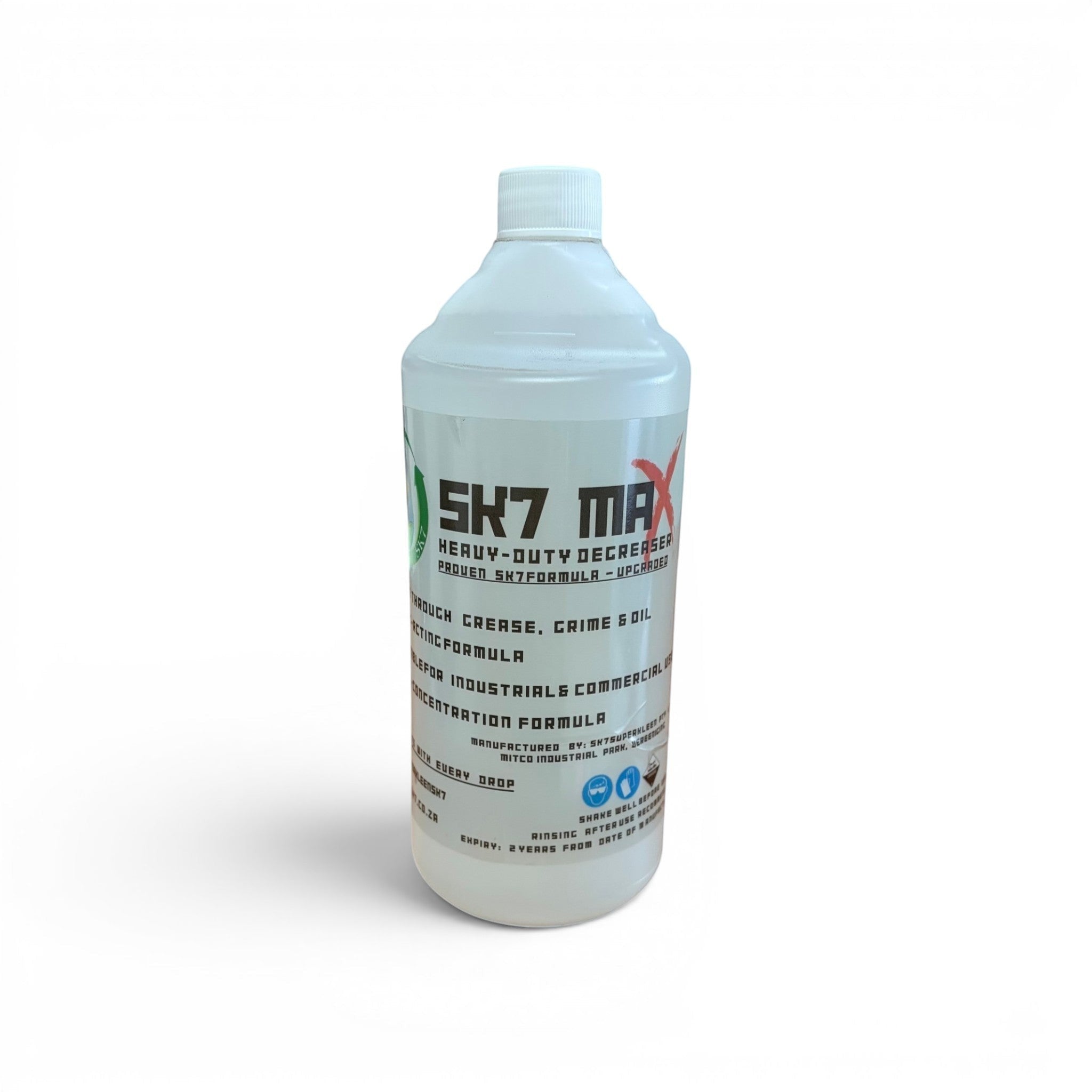 SK7 MAX 1L multi-purpose alkaline degreaser bottle for heavy-duty industrial and household cleaning.
